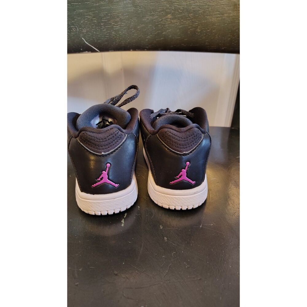 Baby Nike Air Jordan‎ Illusion GT Black and Fuchsia Sneakers - Picture 5 of 5